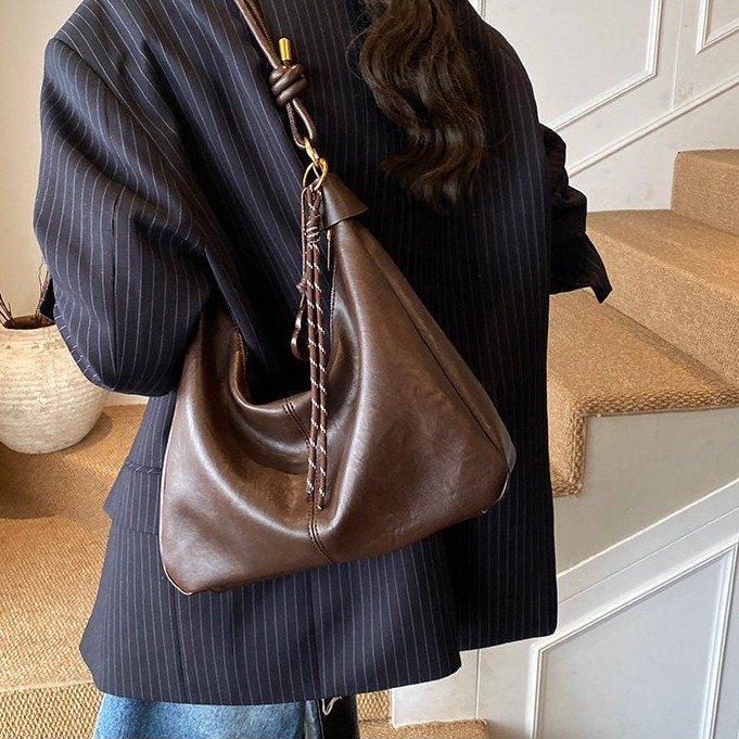 PU Hobo Bag with Zipper and Patchwork Detail - Image 2