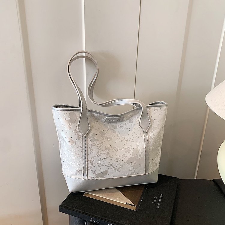 Women's One Shoulder Bag with Zipper Closure Winter 2025 One Size - White,Silver,Black - One Size - Image 3