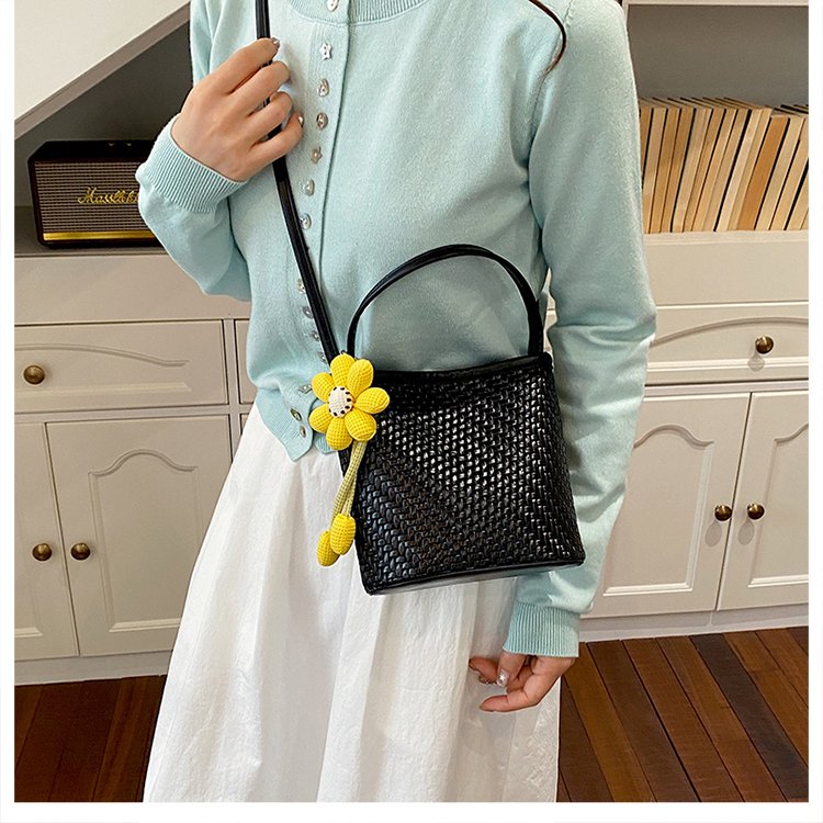 Women's Woven Bag with Lock Closure - Japanese Korean Style Summer 2026 - Image 4