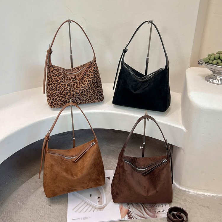 Women's Leopard Print Hobo Bag with Zipper Closure - One Size - Leopard Print,Black,Coffee,Brown